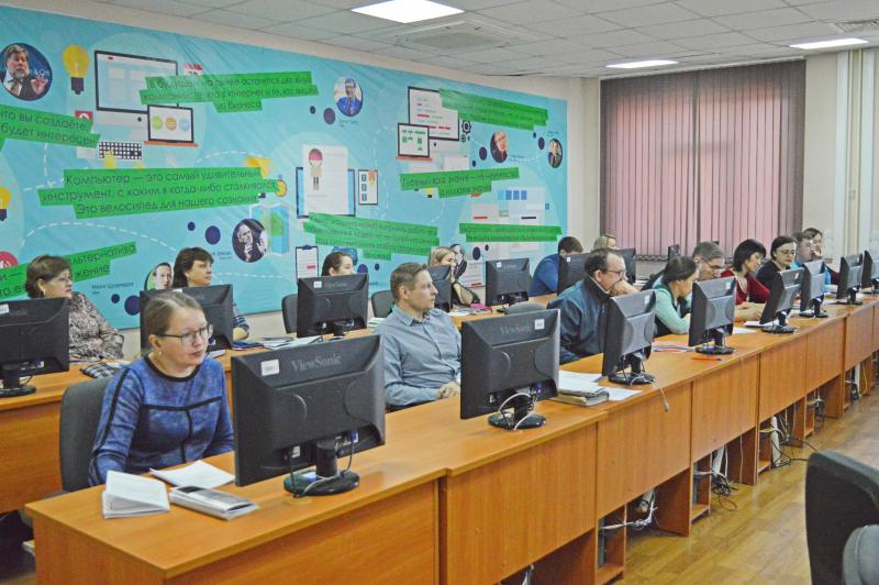 В Хакасии началась подготовка к олимпиаде по программированию
