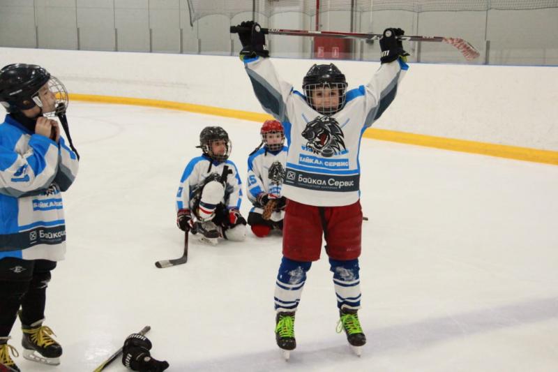 В завершающем сезон турнире «Лидеры хоккея» среди команд 2011 г.р. первенствовала дружина «Байкал-Сервис»