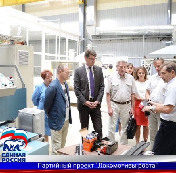 Денис Кравченко посетил ведущее предприятие ракетно-космической промышленности в Королёве