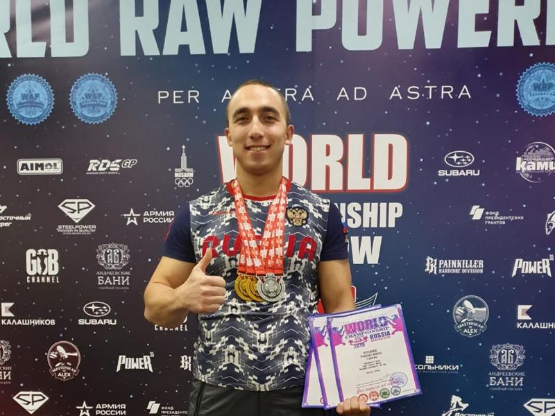 Офицер специального отряда быстрого реагирования из Иркутска стал победителем чемпионата мира по армлифтингу