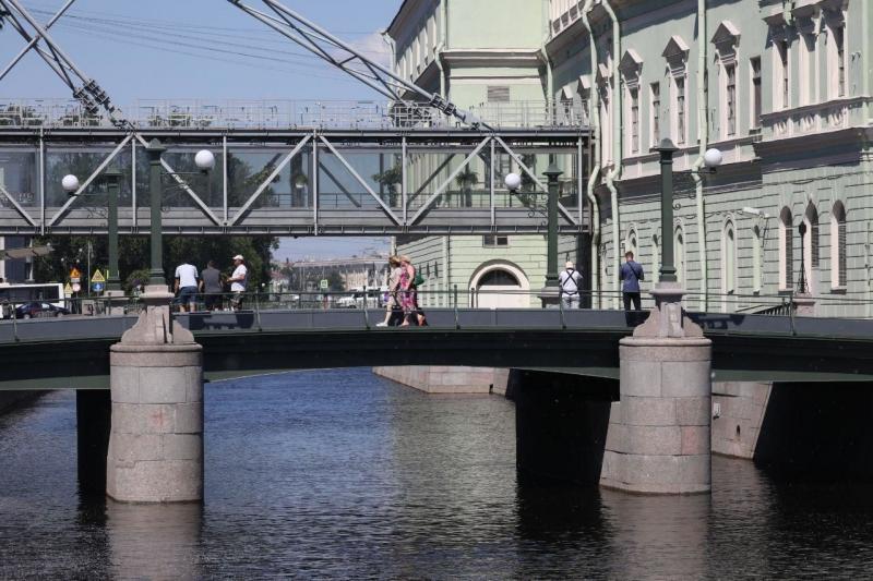 Торговый мост в Петербурге отремонтировали с опережением срока