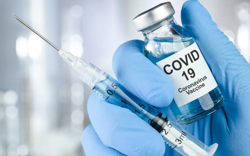 Споры о вакцине COVID-19: как решения работодателя могут помочь или навредить бизнесу на долгие годы