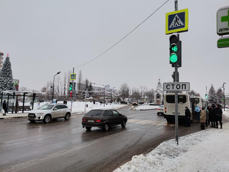 Активисты ОНФ просят проанализировать график работы светофоров и места их установки в центре Новой Усмани