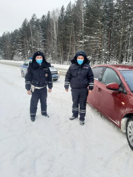 Рейды по соблюдению правил перевозки детей в автомобиле проходят в Березовском городском округе