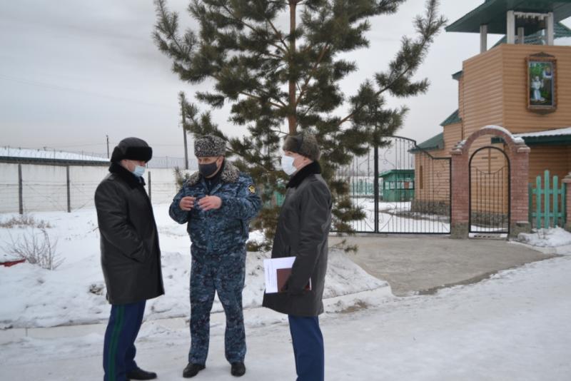 Первый заместитель прокурора Республики Тыва посетил ИК-4.