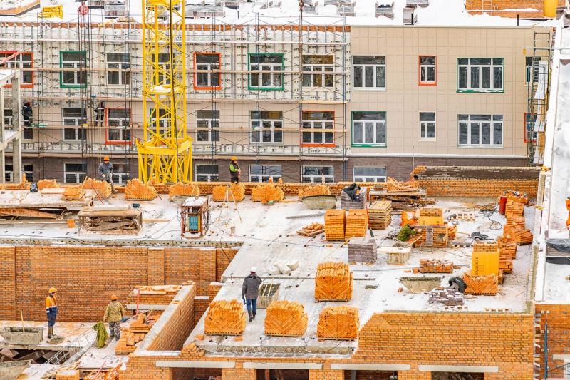 Процесс строительства школ и детсадов для развивающихся районов Москвы не останавливается