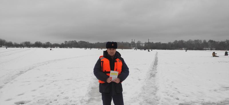Спасатели ГКУ МО «Мособлпожспас» предупредили о таянии льда на водоемах Подмосковья