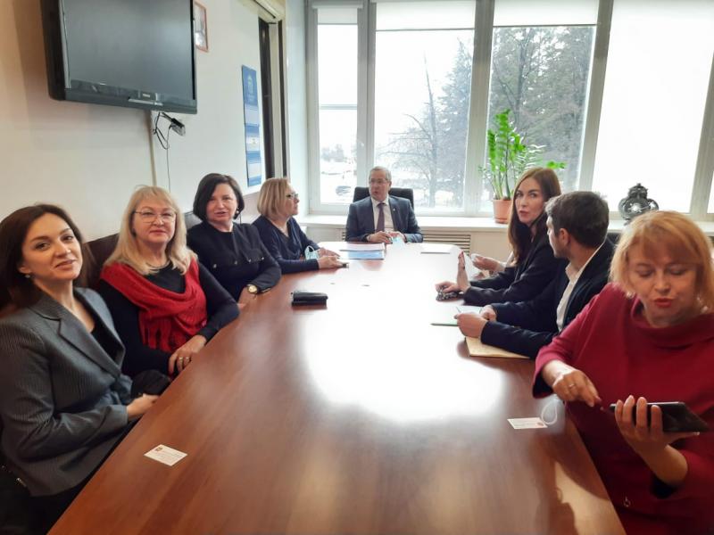 Александр Гончаров провел встречу с представительницами  межрегиональной Ассоциации женского бизнеса