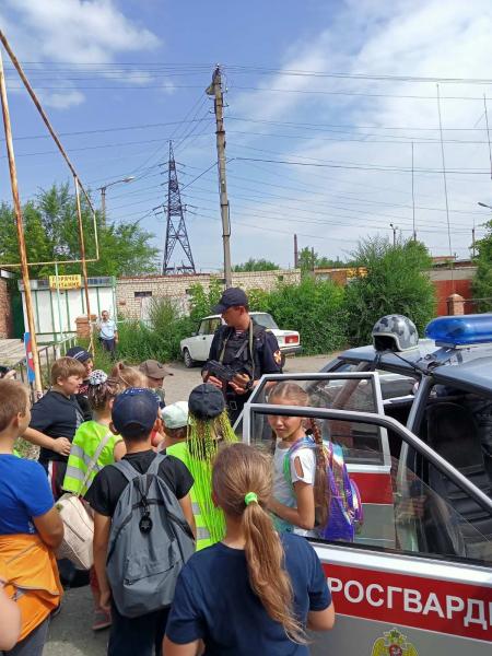 На Южном Урале сотрудники вневедомственной охраны провели мероприятия в рамках акции «Каникулы с Росгвардией»