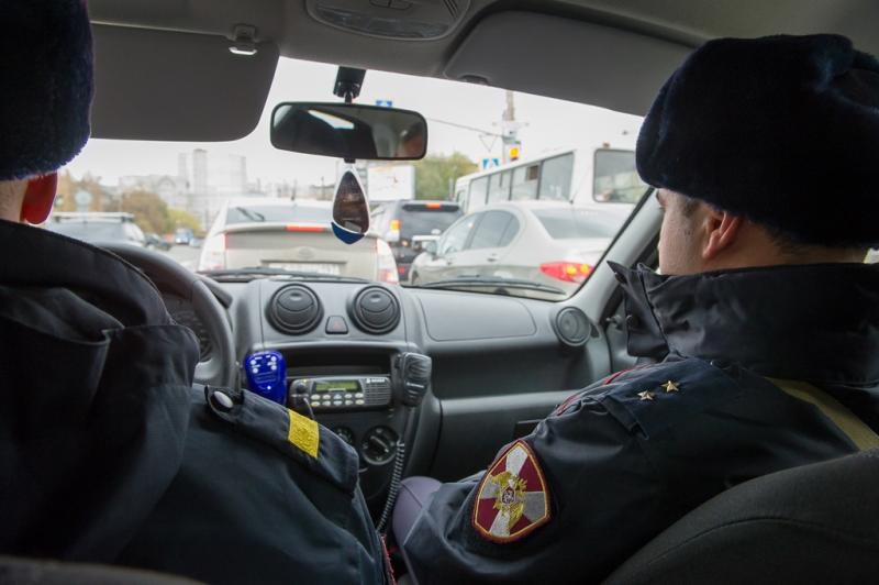 В Челябинске и Копейске сотрудники Росгвардии задержали двух мужчин, находившихся в федеральном розыске