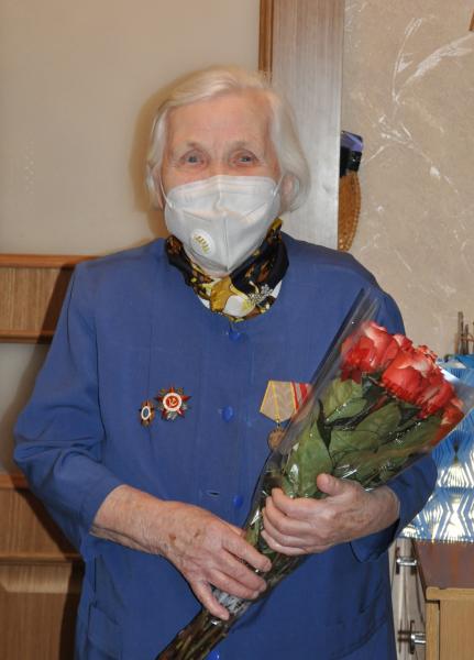 Участница обороны Москвы из района Кузьминки Сергина Анна Ивановна отметила 100-летний юбилей