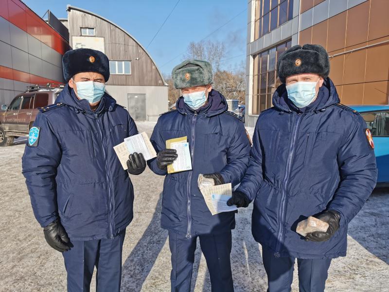 Военнослужащие Росгвардии приняли участие во Всероссийской акции памяти «Блокадный хлеб» в Иркутской области