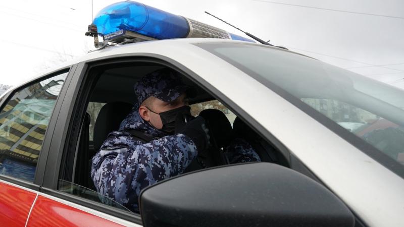 Кировские росгвардейцы задержали подозреваемого в хищении из магазина