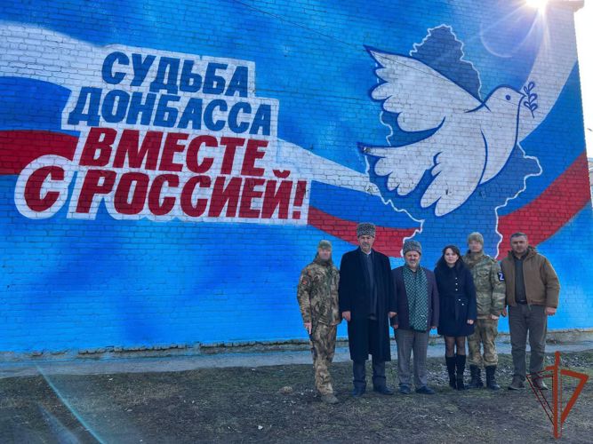 Общественники Дагестана при содействии росгвардейцев доставили гуманитарную помощь жителям ДНР