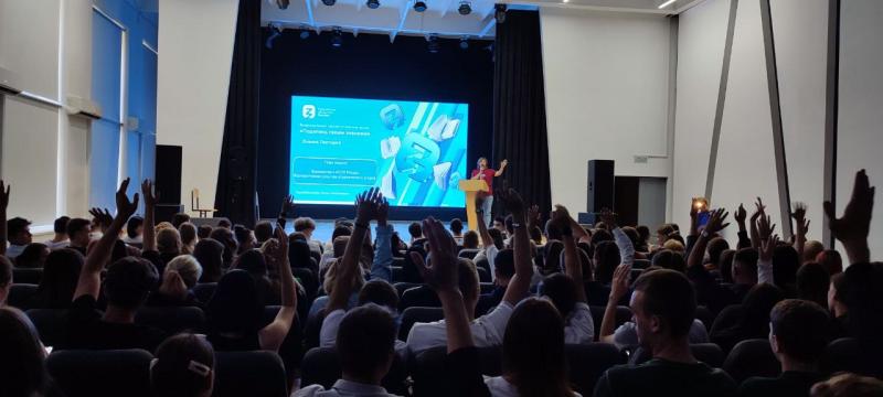 В 28 регионах России в рамках акции «Поделись своим знанием» прошли уроки, приуроченные к Международному дню студенческого спорта