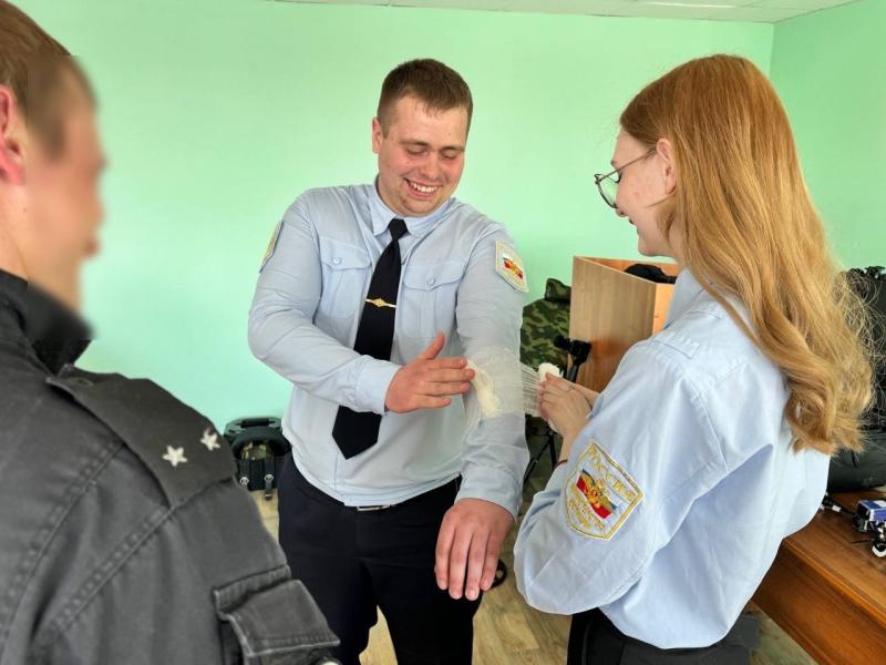 В Мордовии сотрудники спецназа Росгвардии провели урок мужества для студентов
