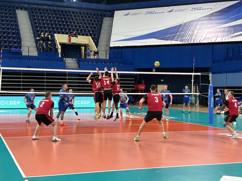 В Кемерове сборная Росгвардии приняла участие в турнире по волейболу среди силовых структур