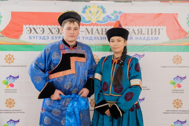 Буддийский праздник бурятского языка. Культура, дети и театр в России