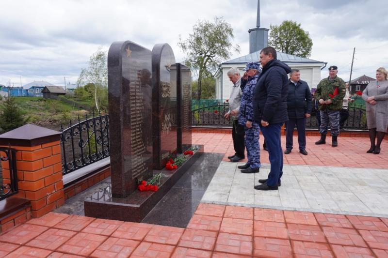 В Мордовии офицер Росгвардии принял участие в открытии мемориала в память о погибших в Великой Отечественной войне