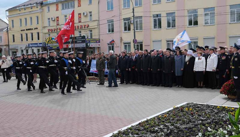Накануне Дня Победы орловские росгвардейцы стали участниками памятного митинга